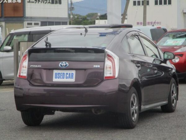 Ref:AUX-20024593 TOYOTA PRIUS 2013 - Image 10