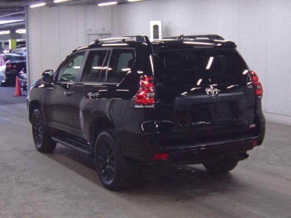 Ref:AUX-20028203 TOYOTA LAND CRUISER PRADO 2023 - Image 2