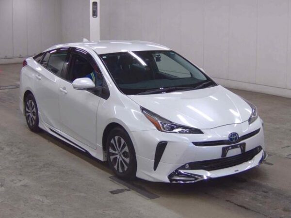 Ref:AUX-20028239 TOYOTA PRIUS 2020