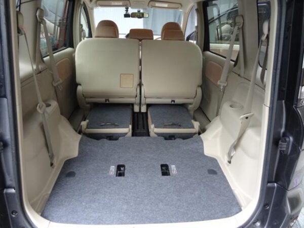 Ref:AUX-20028361 TOYOTA SIENTA 2015 - Image 15
