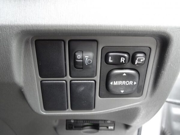 Ref:AUX-20028365 TOYOTA PRIUS 2010 - Image 6