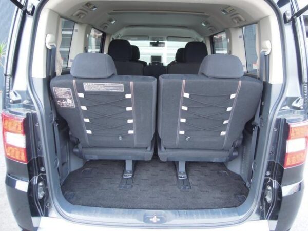 Ref:AUX-20035689 MITSUBISHI DELICA D:5 2010 - Image 18