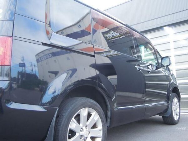 Ref:AUX-20035689 MITSUBISHI DELICA D:5 2010 - Image 8