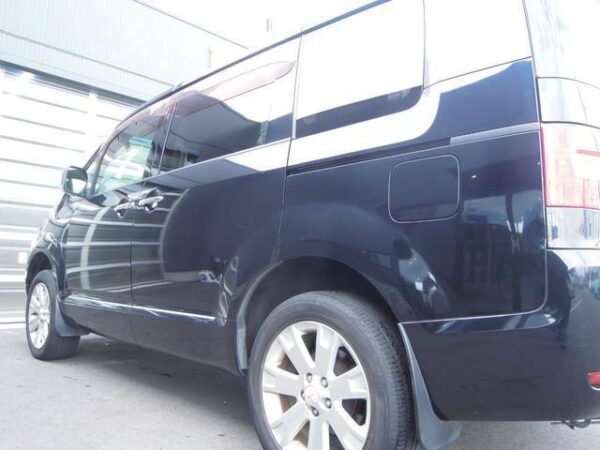 Ref:AUX-20035689 MITSUBISHI DELICA D:5 2010 - Image 9