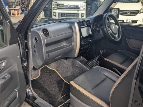 Ref:AUX-20037594 SUZUKI JIMNY 2016 - Image 12