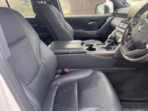 Ref:AUX-20039638 TOYOTA LAND CRUISER 2023 - Image 6