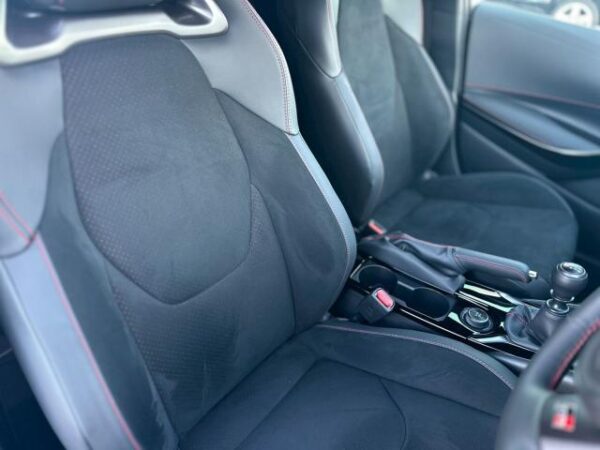 Ref:AUX-20039760 TOYOTA GR COROLLA 2023 - Image 6