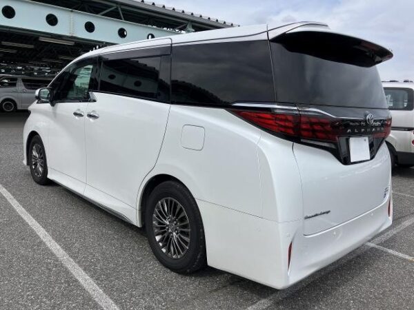 Ref:AUX-20039919 TOYOTA ALPHARD HYBRID 2023 - Image 2