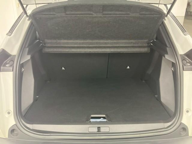 Ref:AUX-20040022 PEUGEOT 2008 2023 - Image 14