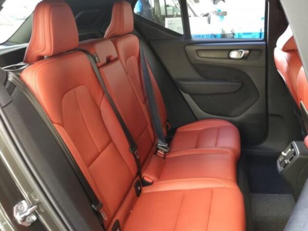 Ref:AUX-20040031 VOLVO XC40 2019 - Image 6