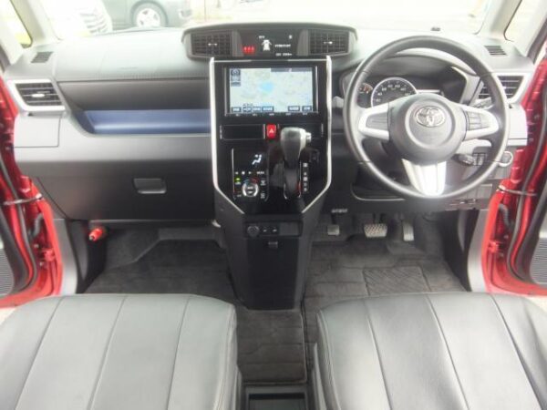 Ref:AUX-20040644 TOYOTA TANK 2017 - Image 6