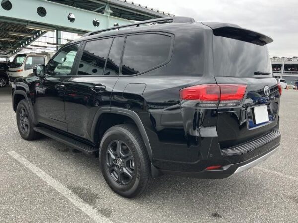 Ref:AUX-20043726 TOYOTA LAND CRUISER 2023 - Image 2