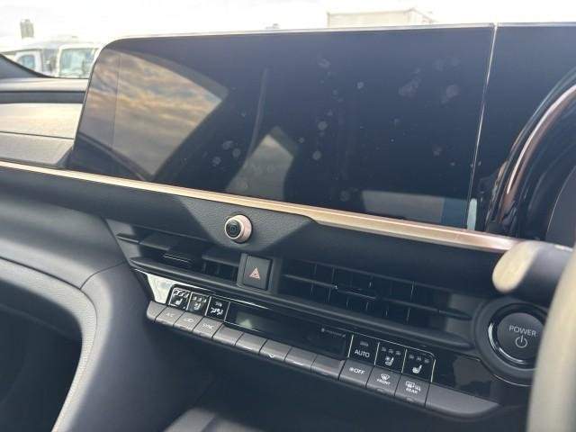 Ref:AUX-20043811 TOYOTA CROWN CROSSOVER 2024 - Image 9