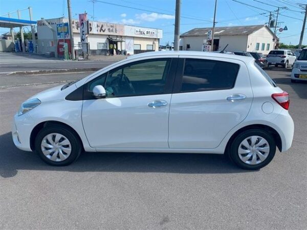 Ref:AUX-20043985 TOYOTA VITZ 2020 - Image 5