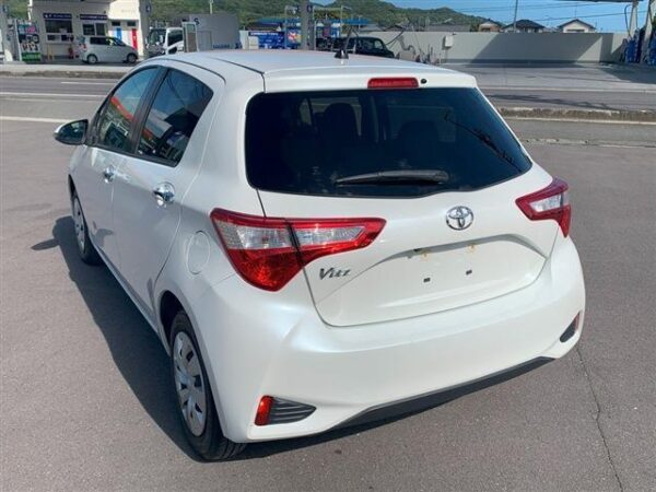 Ref:AUX-20043985 TOYOTA VITZ 2020 - Image 7