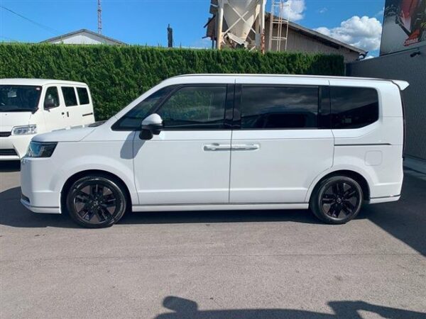 Ref:AUX-20043989 HONDA STEPWAGON 2023 - Image 3