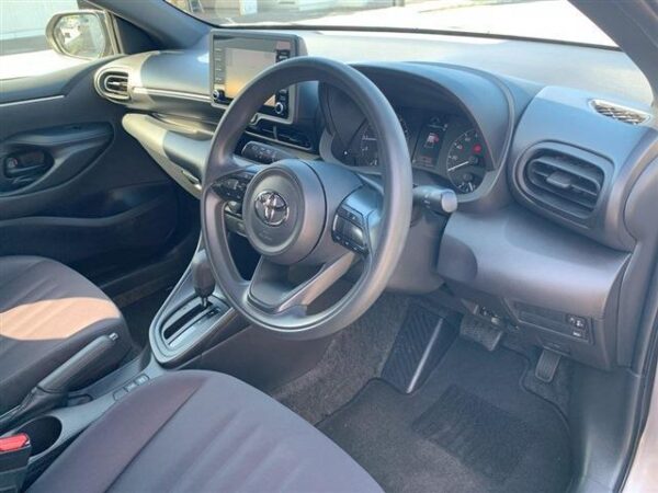 Ref:AUX-20043992 TOYOTA YARIS 2020 - Image 18