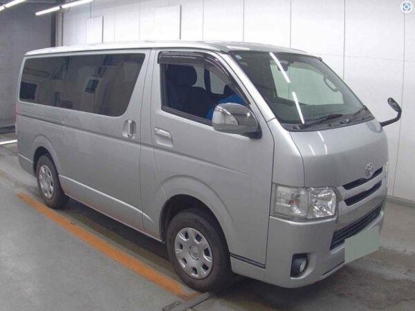 Ref:AUX-20044233 TOYOTA REGIUS ACE VAN 2016
