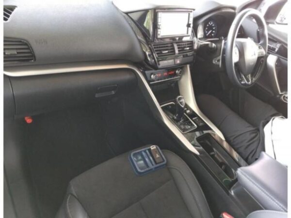 Ref:AUX-20044237 MITSUBISHI ECLIPSE CROSS PHEV 2021 - Image 3