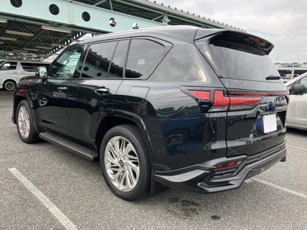 Ref:AUX-20051059 LEXUS LX 2023 - Image 2