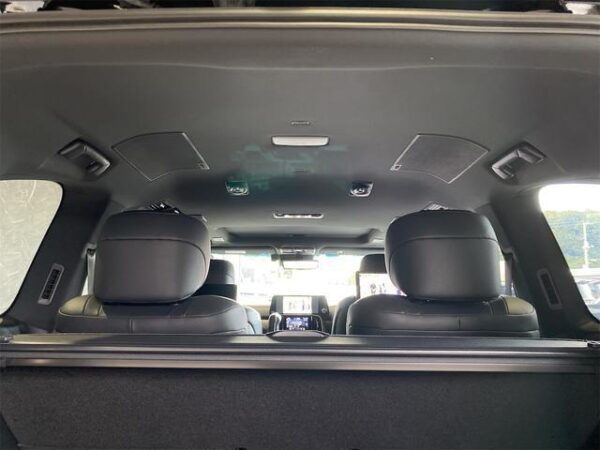 Ref:AUX-20051119 LEXUS LX 2023 - Image 12