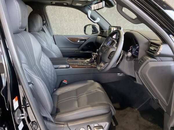 Ref:AUX-20051119 LEXUS LX 2023 - Image 13