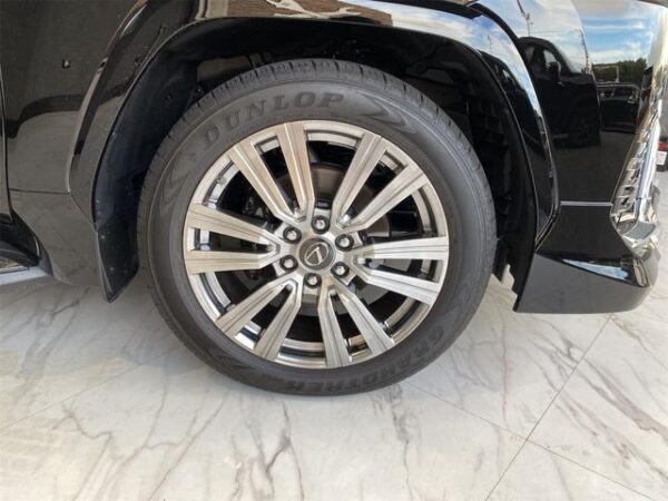 Ref:AUX-20051119 LEXUS LX 2023 - Image 19