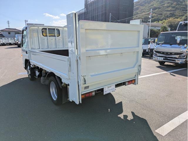 Ref:AUX-20055011 MITSUBISHI FUSO CANTER 2016 5 Ref:AUX-20055011 MITSUBISHI FUSO CANTER 2016 - Image 5