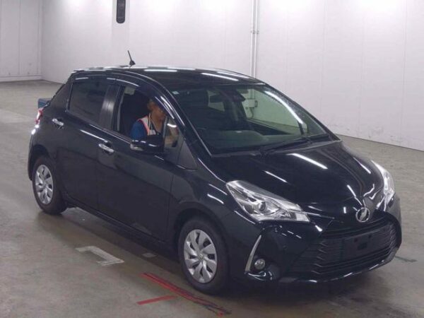 Ref:AUX-20059091 TOYOTA VITZ 2019 - Image 4