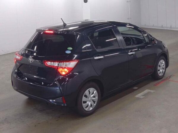 Ref:AUX-20059091 TOYOTA VITZ 2019 - Image 5