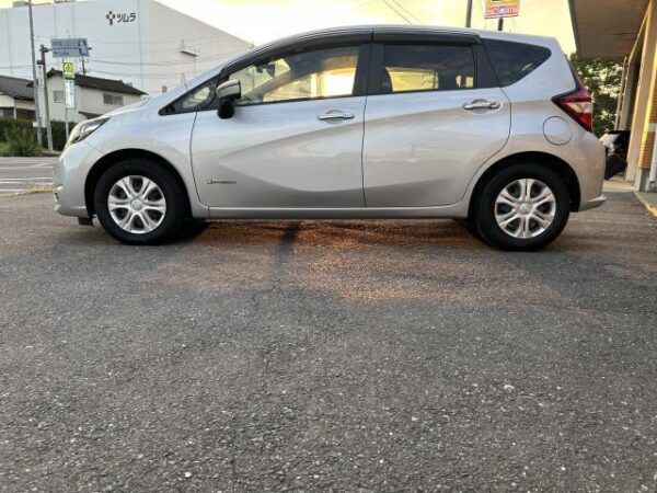 Ref:AUX-20059636 NISSAN NOTE 2018 - Image 11