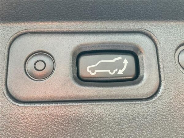Ref:AUX-20066661 MITSUBISHI DELICA D:5 2023 - Image 13