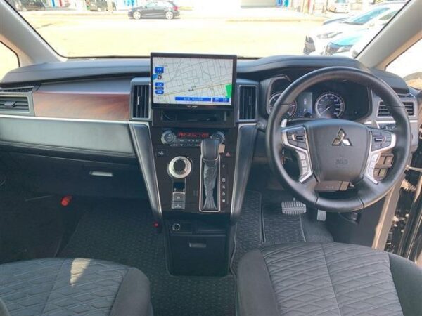 Ref:AUX-20066661 MITSUBISHI DELICA D:5 2023 - Image 7