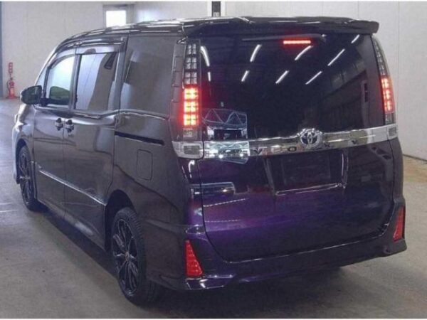 Ref:AUX-20066729 TOYOTA VOXY 2014 - Image 4