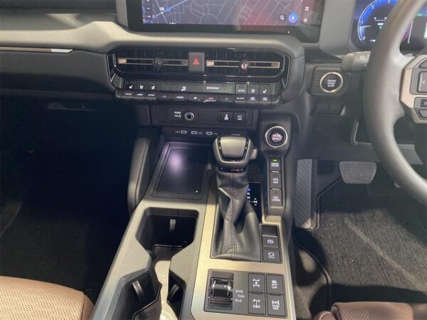 Ref:AUX-20066904 TOYOTA LAND CRUISER 250 2024 - Image 11