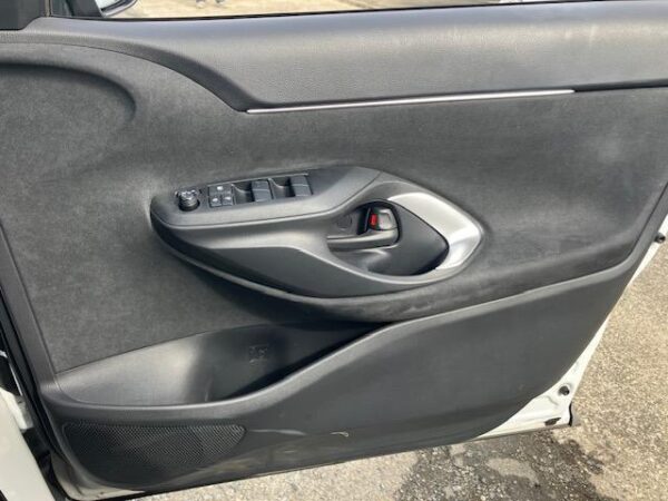 Ref:AUX-20066914 TOYOTA YARIS CROSS 2022 - Image 17