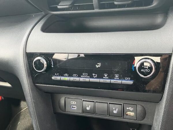 Ref:AUX-20066914 TOYOTA YARIS CROSS 2022 - Image 9