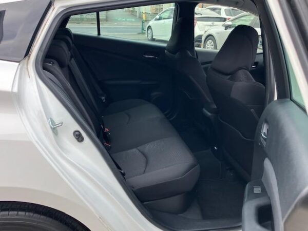 Ref:AUX-20066915 TOYOTA PRIUS 2020 - Image 11