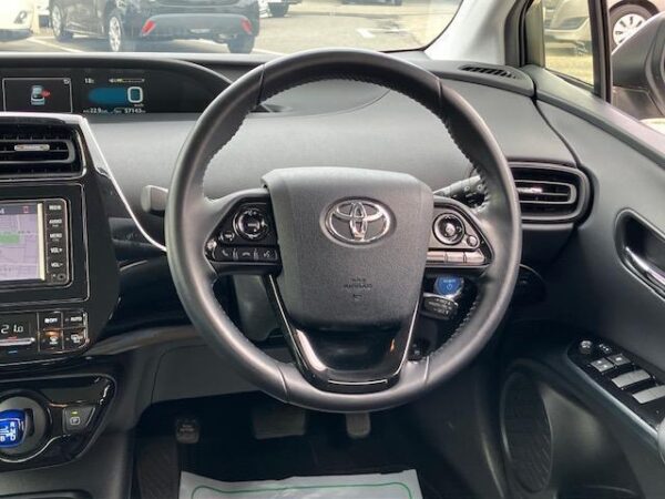 Ref:AUX-20066915 TOYOTA PRIUS 2020 - Image 13