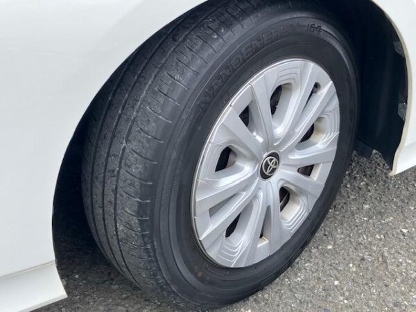 Ref:AUX-20066915 TOYOTA PRIUS 2020 - Image 15