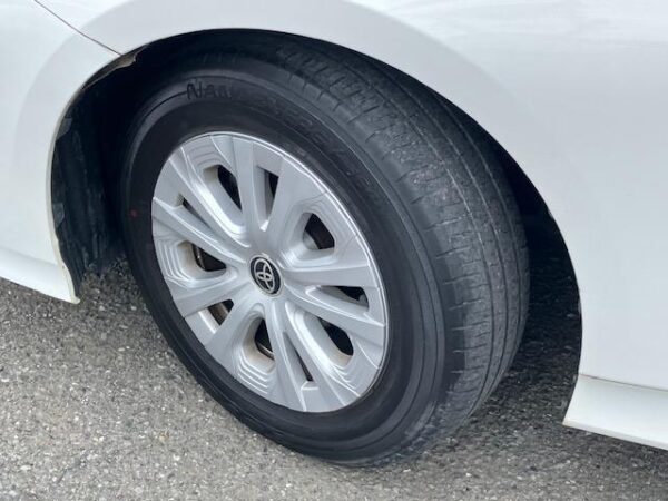 Ref:AUX-20066915 TOYOTA PRIUS 2020 - Image 16