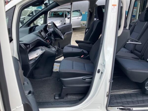 Ref:AUX-20066916 TOYOTA VOXY 2019 - Image 15