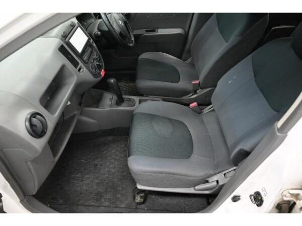 Ref:AUX-20071344 NISSAN AD 2007 - Image 13