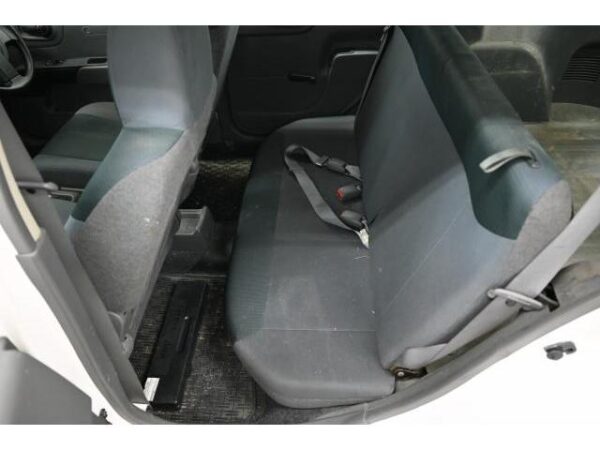 Ref:AUX-20071344 NISSAN AD 2007 - Image 14