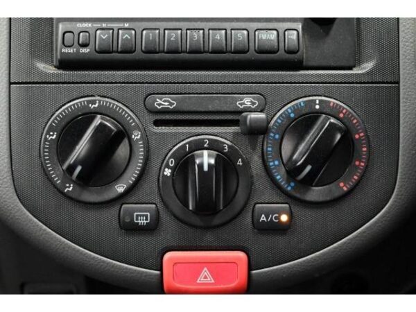 Ref:AUX-20071344 NISSAN AD 2007 - Image 20