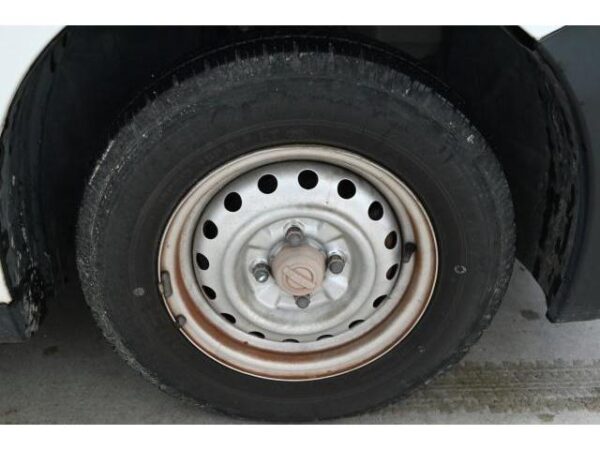 Ref:AUX-20071344 NISSAN AD 2007 - Image 9