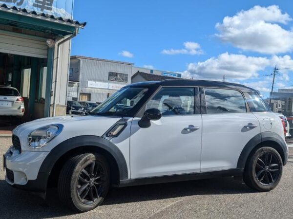 Ref:AUX-20071651 MINI MINI 2012 - Image 12