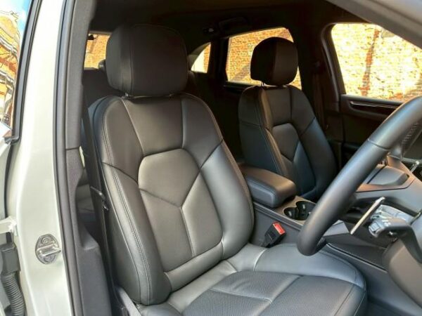 Ref:AUX-20075158 PORSCHE MACAN 2023 - Image 3