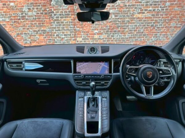 Ref:AUX-20075164 PORSCHE MACAN 2020 - Image 2