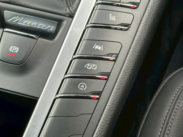 Ref:AUX-20075164 PORSCHE MACAN 2020 - Image 7